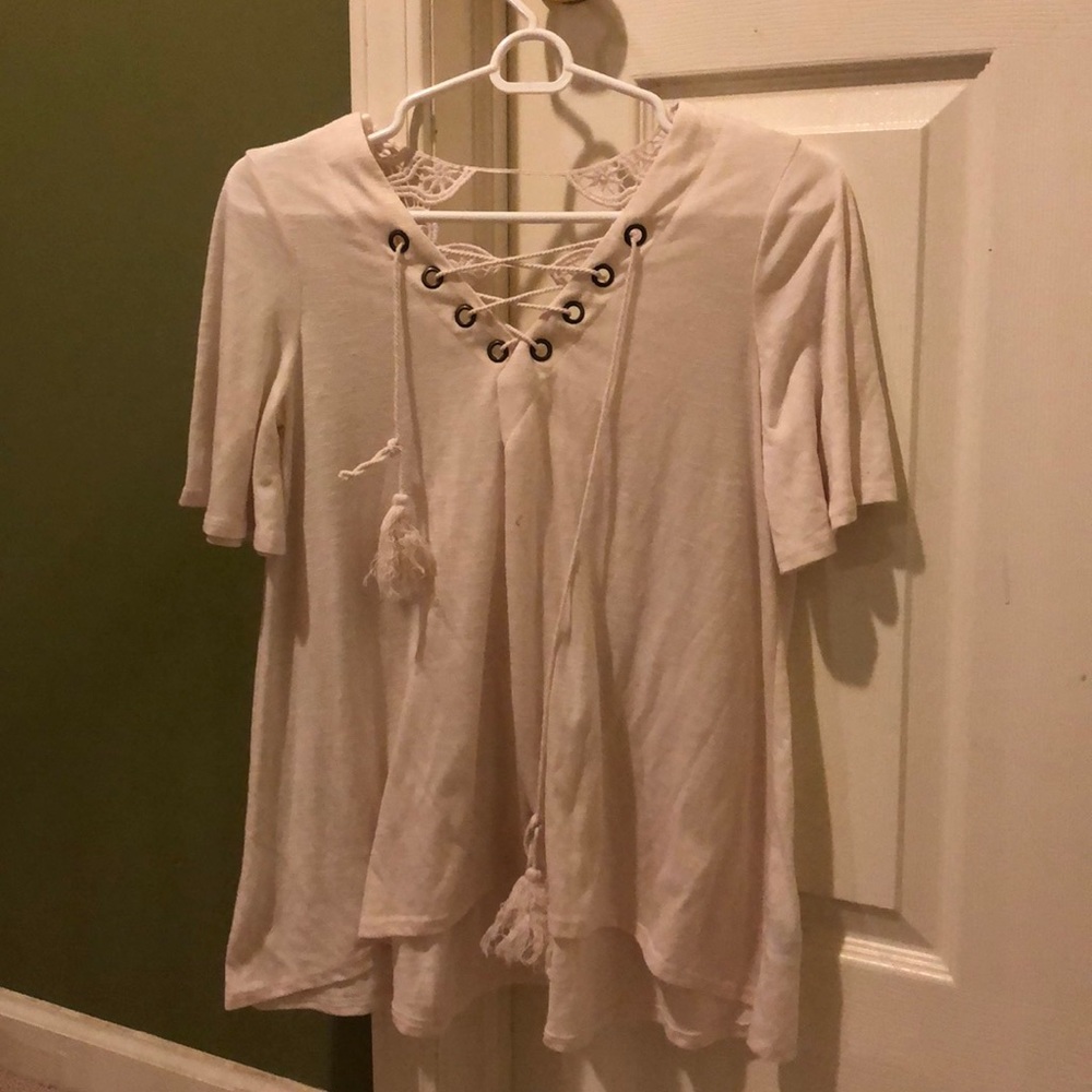 Cream top - Picture 2 of 3